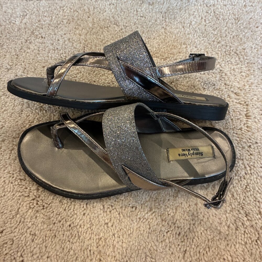 Simply Vera Wang Sparkle Silver Buckle Sandal Shoe Size 6.5 - Picture 3 of 15